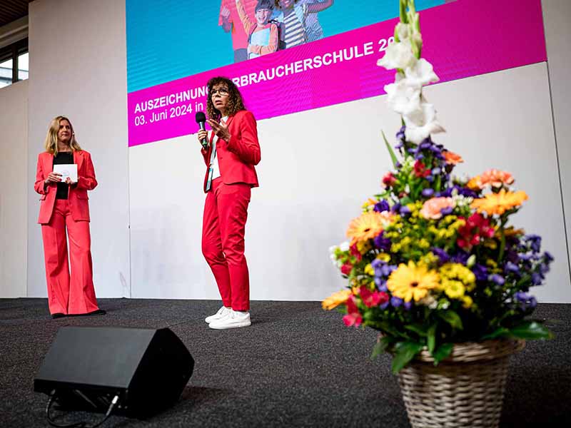 2024 06 auszeichnung verbraucherschule 4s